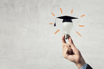 踢足球的知名球员