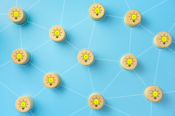 戴尔笔记本电脑指示灯