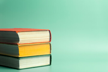 你认为羽毛球技术很强的男单选手都有谁？