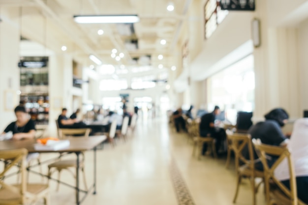 全球踢足球最厉害的是谁