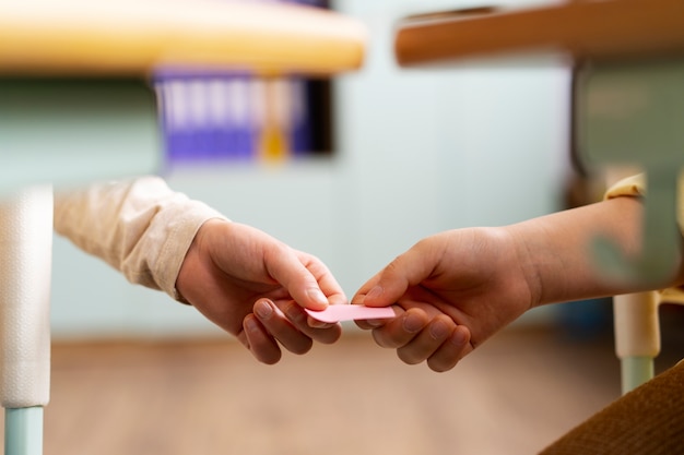 你认为羽毛球技术很强的男单选手都有谁？